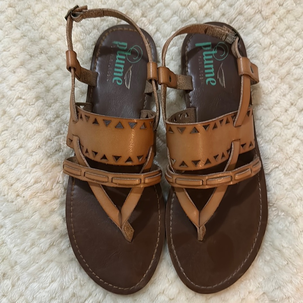 Plume by Farylrobin Sandals